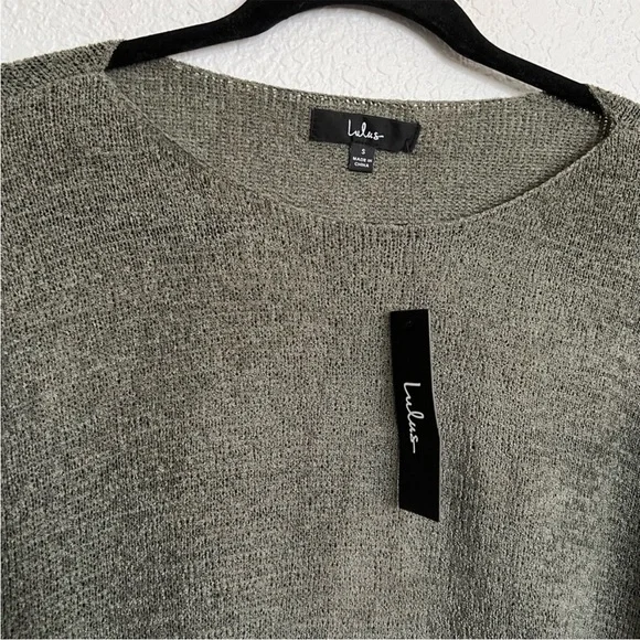 Lulu's Green Sweater - Picture 3 of 9